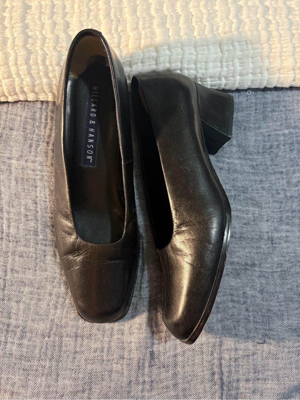 Hillard & Hanson Black Leather Square-Toe Low Block Heels Size 7.5